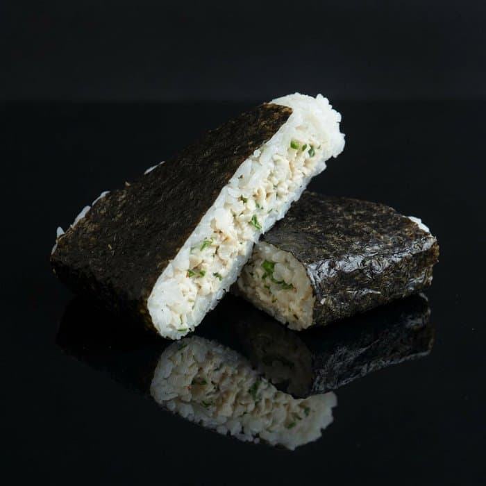 Онигири с курицей
