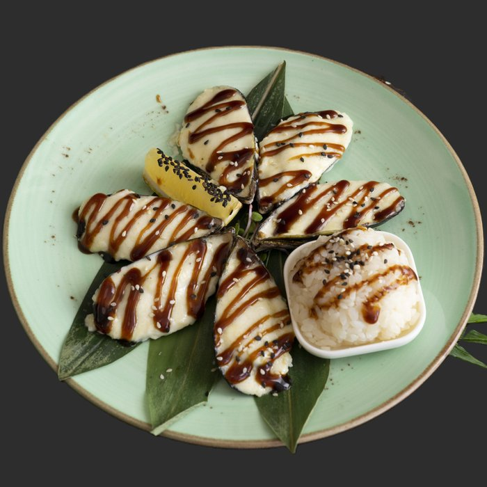 Мидии Киви с сырно-чесночным соусом 6 шт.